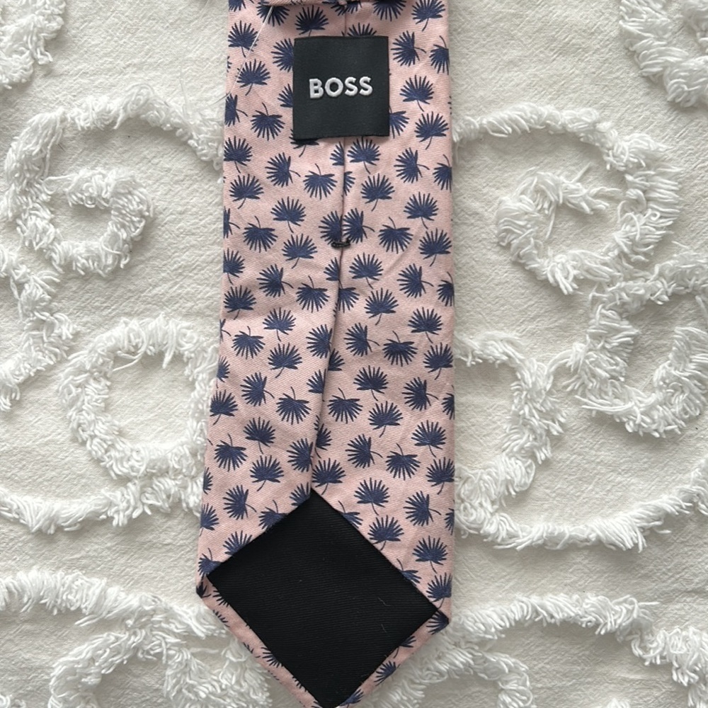 Boss patterned cotton tie, pink and dark blue. - Picture 4 of 5